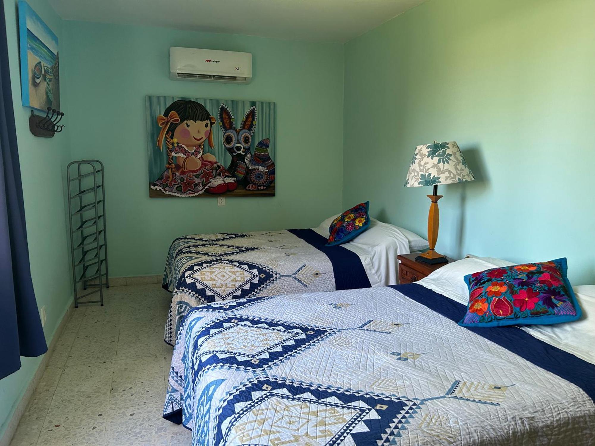 Casa Belisario - Pet Friendly Apartment Mazatlan Ruang foto