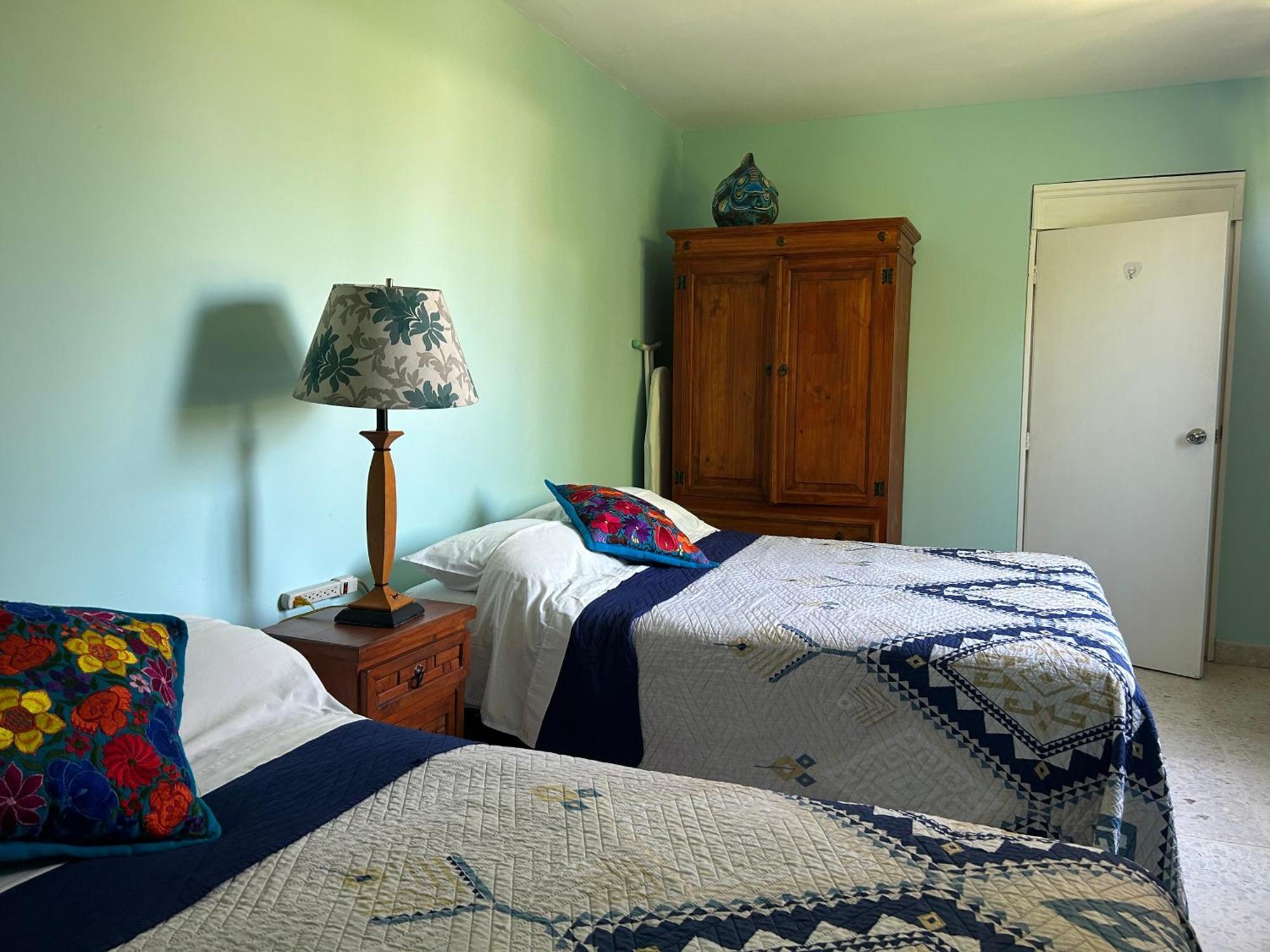 Casa Belisario - Pet Friendly Apartment Mazatlan Ruang foto